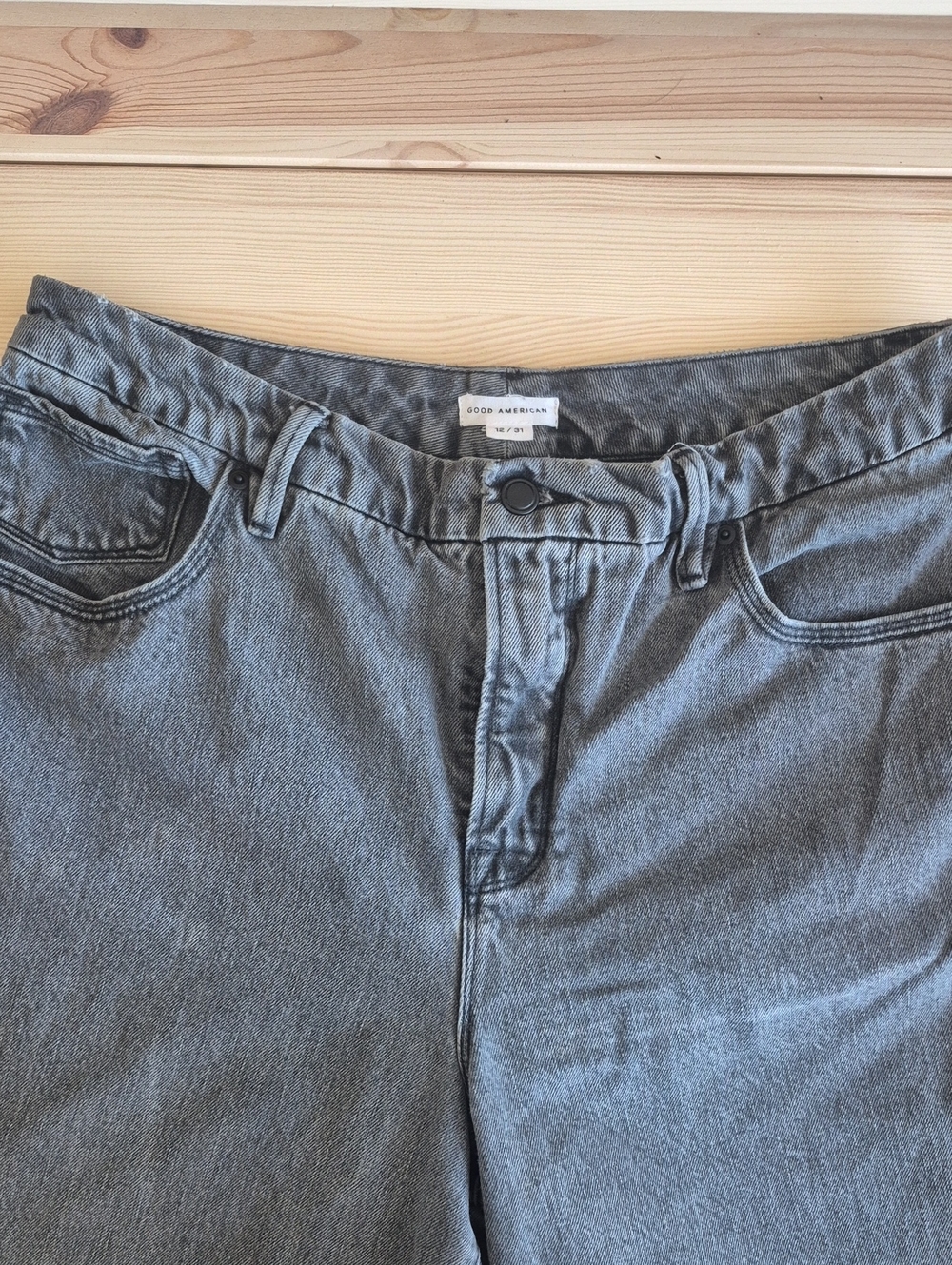 Good American 90's Wide Leg Jean Size 12 Inseam 31"